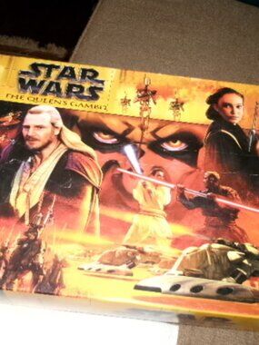 Star Wars 2000 The Queens Gambit board game VERY GOOD CONDTION BOX GAME